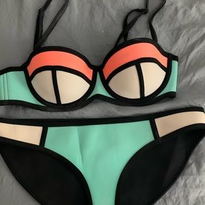 Triangl Bikini